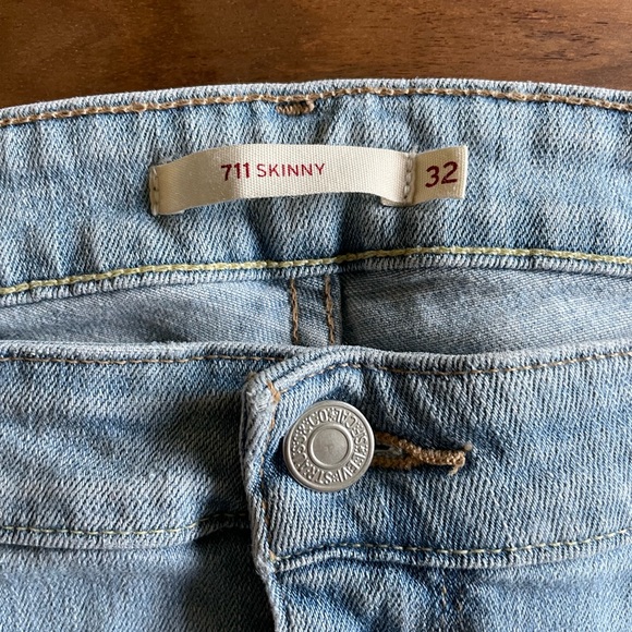 NWOT Leviâs 711 Skinny Womenâs Jeans - Picture 4 of 4